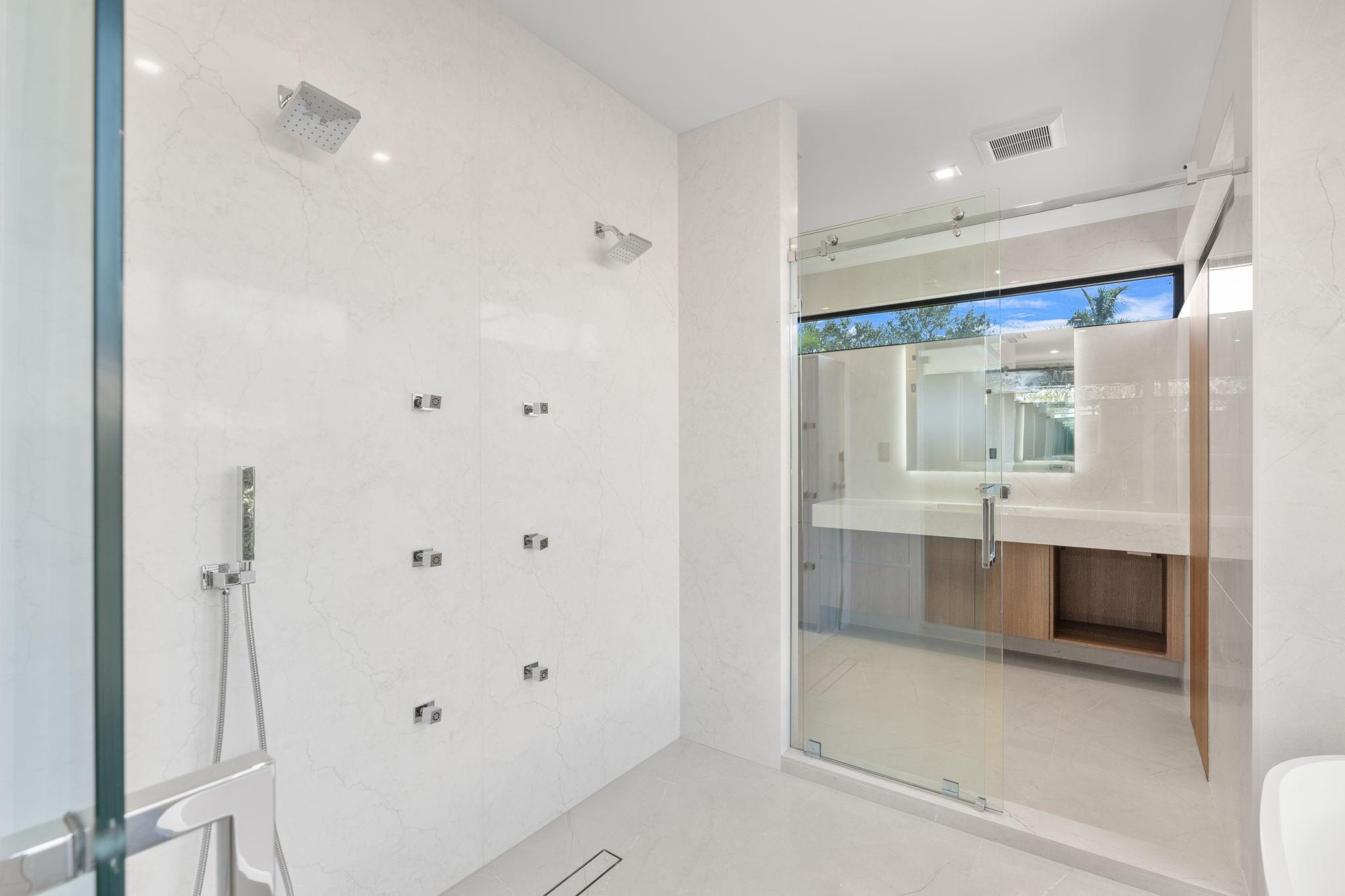 2035 Intracoastal Drive, Fort Lauderdale, FL 33305