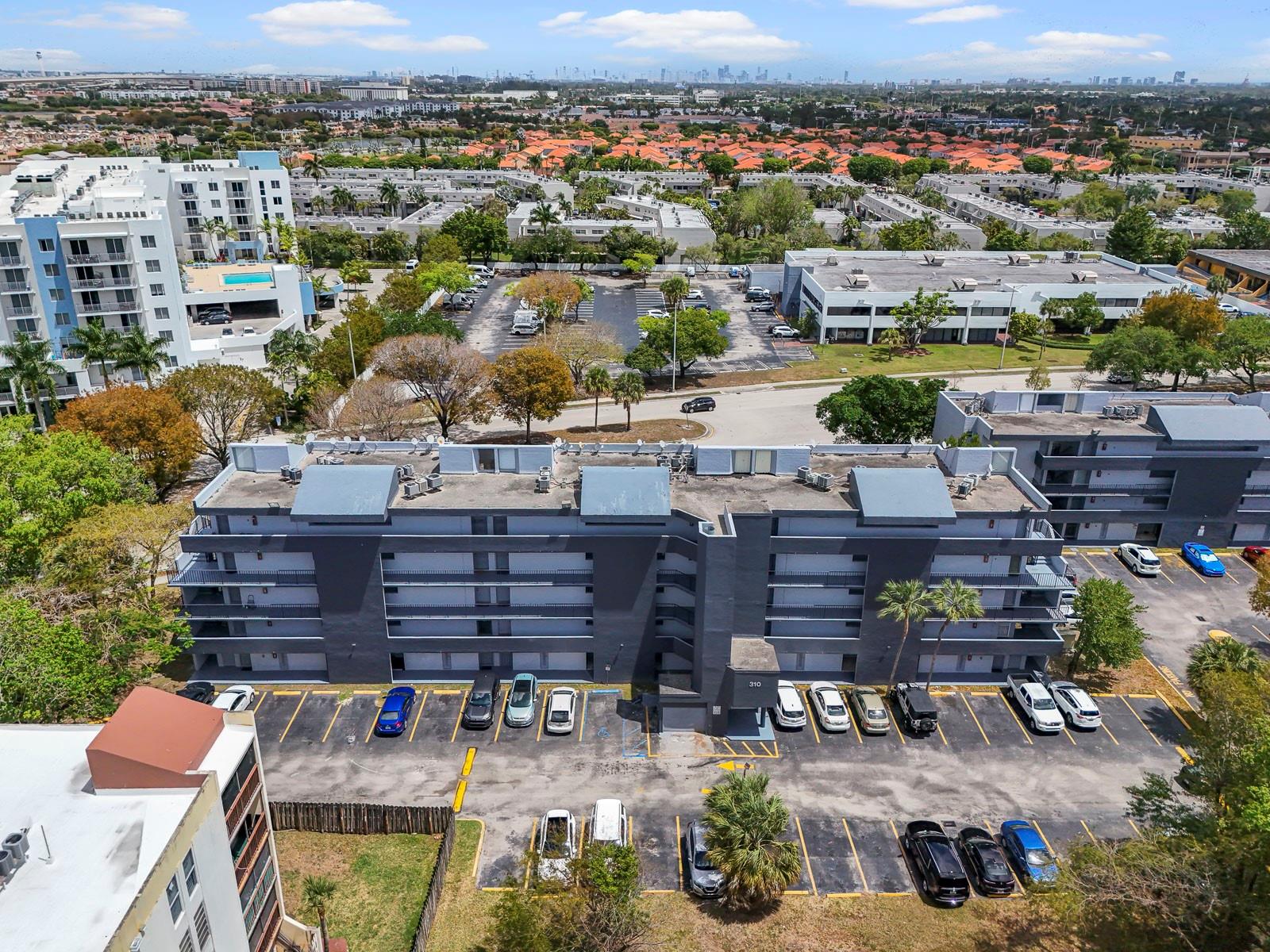 310 Fontainebleau Boulevard 502, Miami, FL 33172