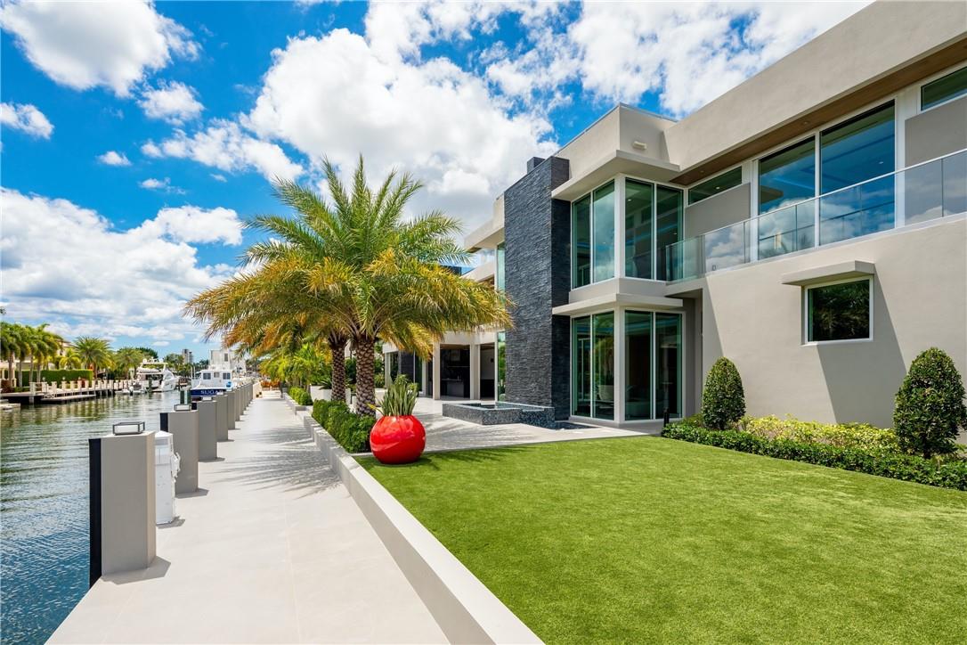 650 Royal Plaza Drive, Fort Lauderdale, FL 33301