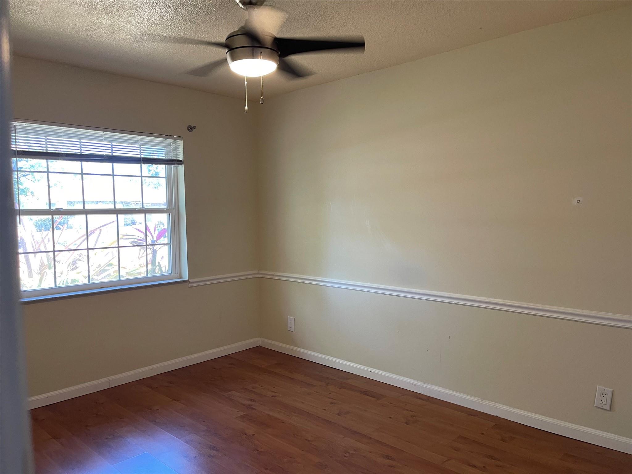Photo for 10010 NW 11th Mnr, Coral Springs, FL 33071 - Listing #FX-10497303 10010 NW 11th Mnr, Coral Springs, FL 33071