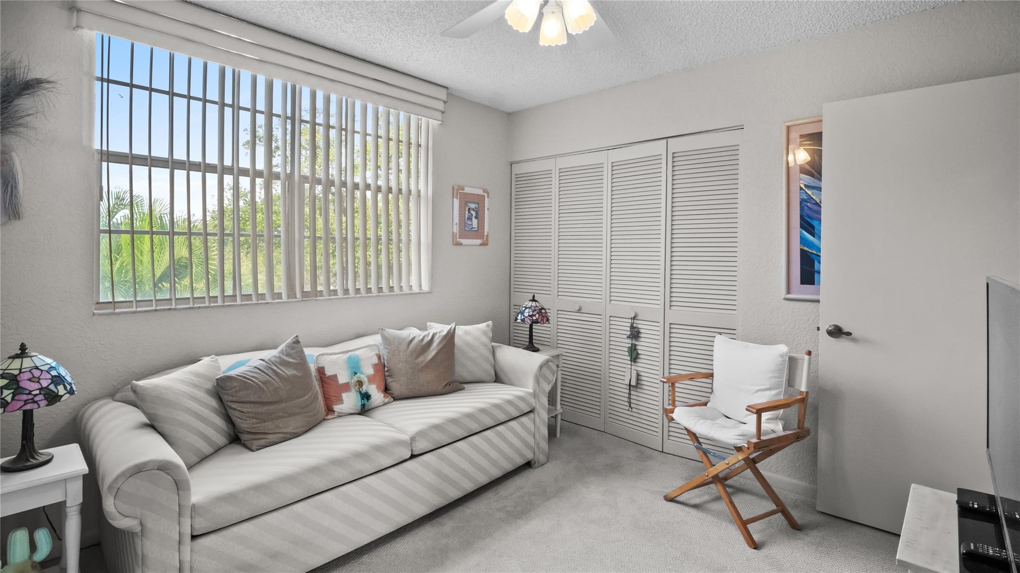 11431 Lakeview Drive 5-C, Coral Springs, FL 33071