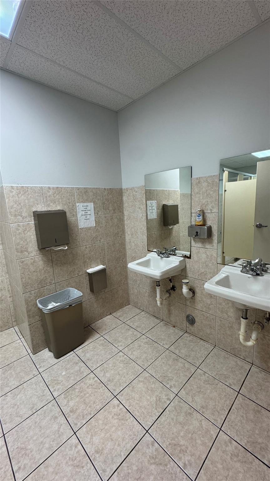 7451 Wiles Road 104&105, Coral Springs, FL 33067