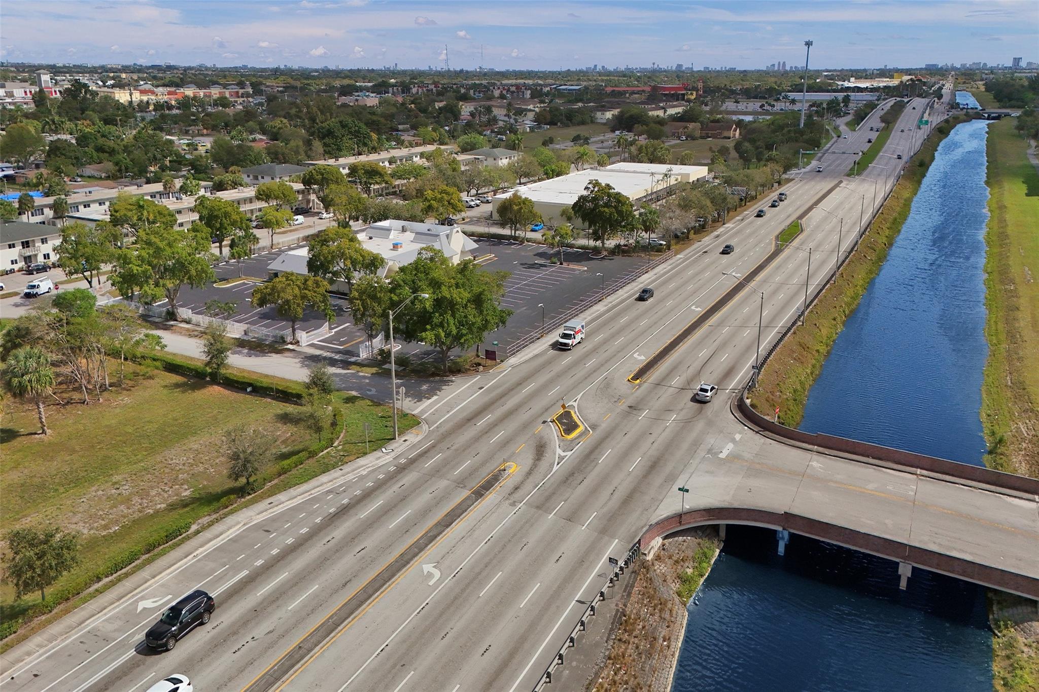 4441 W Sunrise Boulevard, Plantation, FL 33313