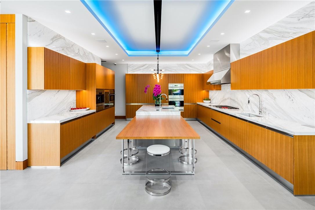 650 Royal Plaza Drive, Fort Lauderdale, FL 33301