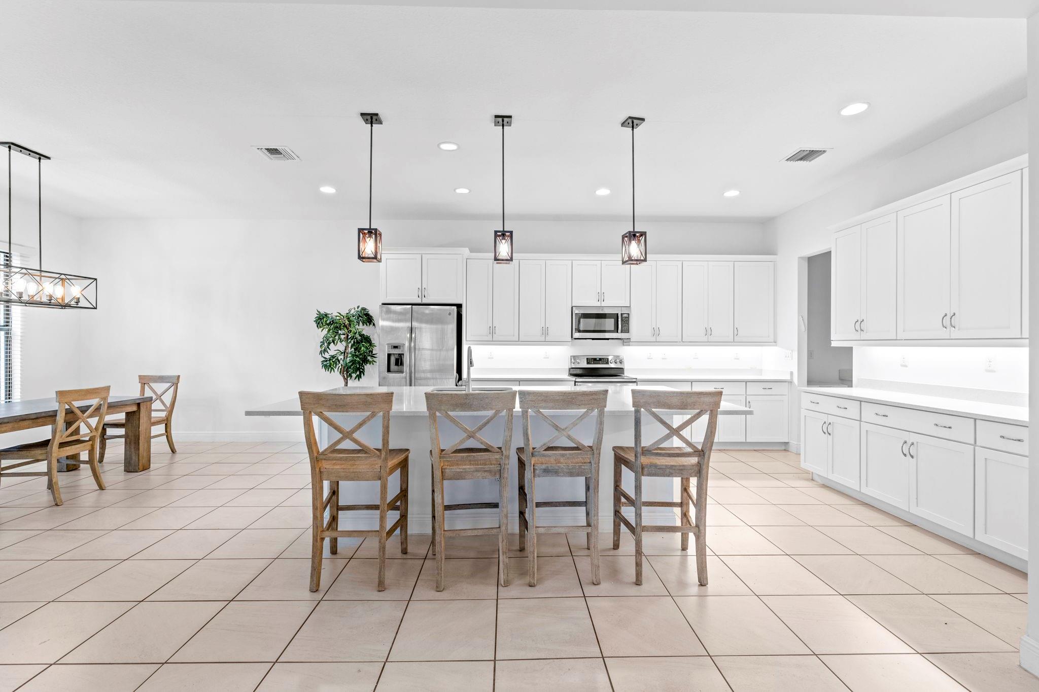 8870 NW 37th Drive, Coral Springs, FL 33065