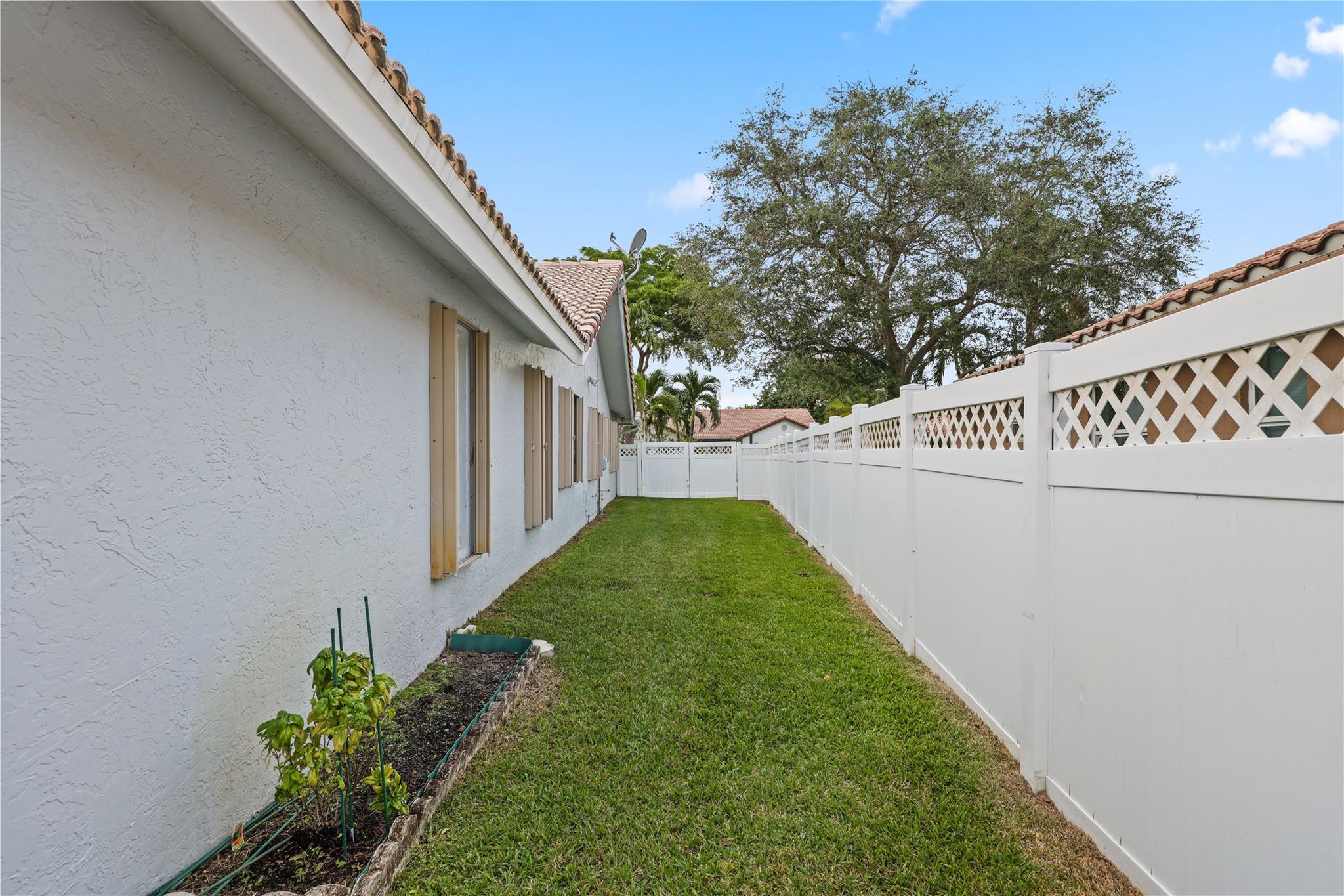 1459 NW 113th Terrace, Coral Springs, FL 33071