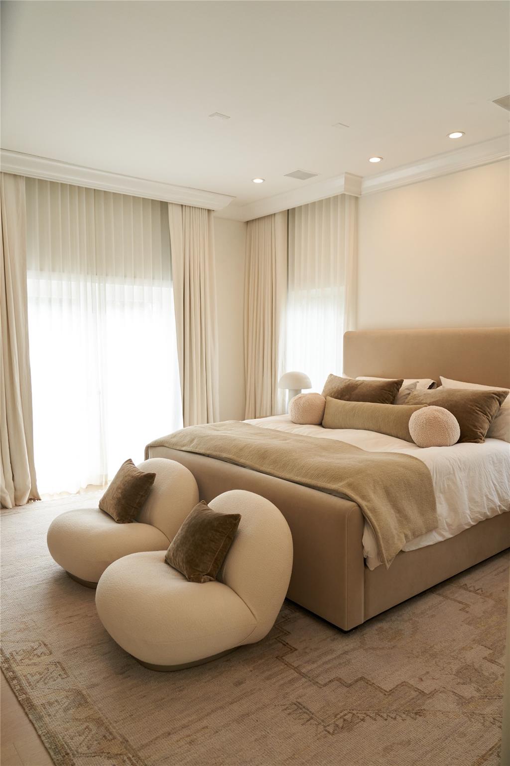 2765 Brickell Court, Miami, FL 33129