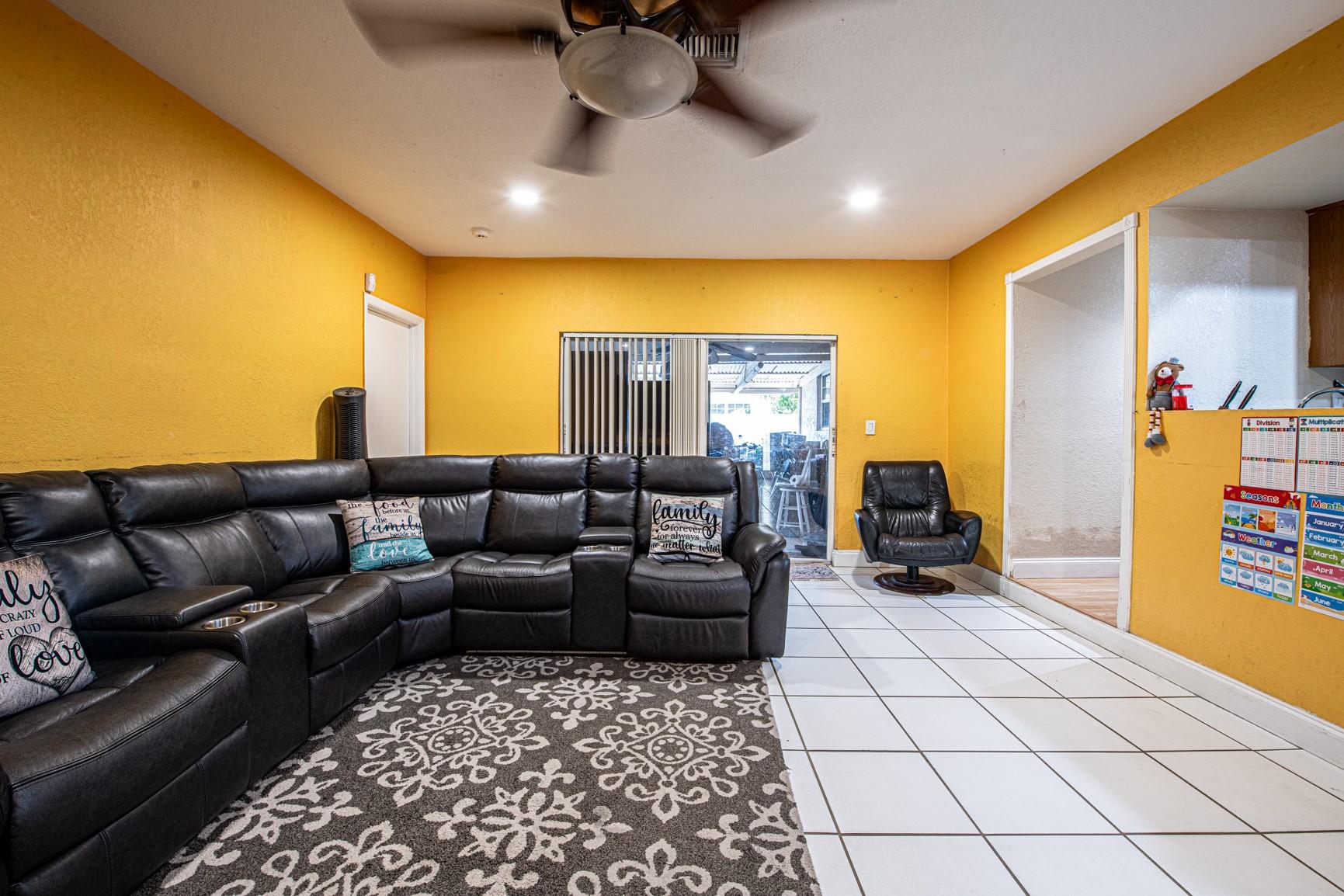 11200 NW 39th Court, Coral Springs, FL 33065