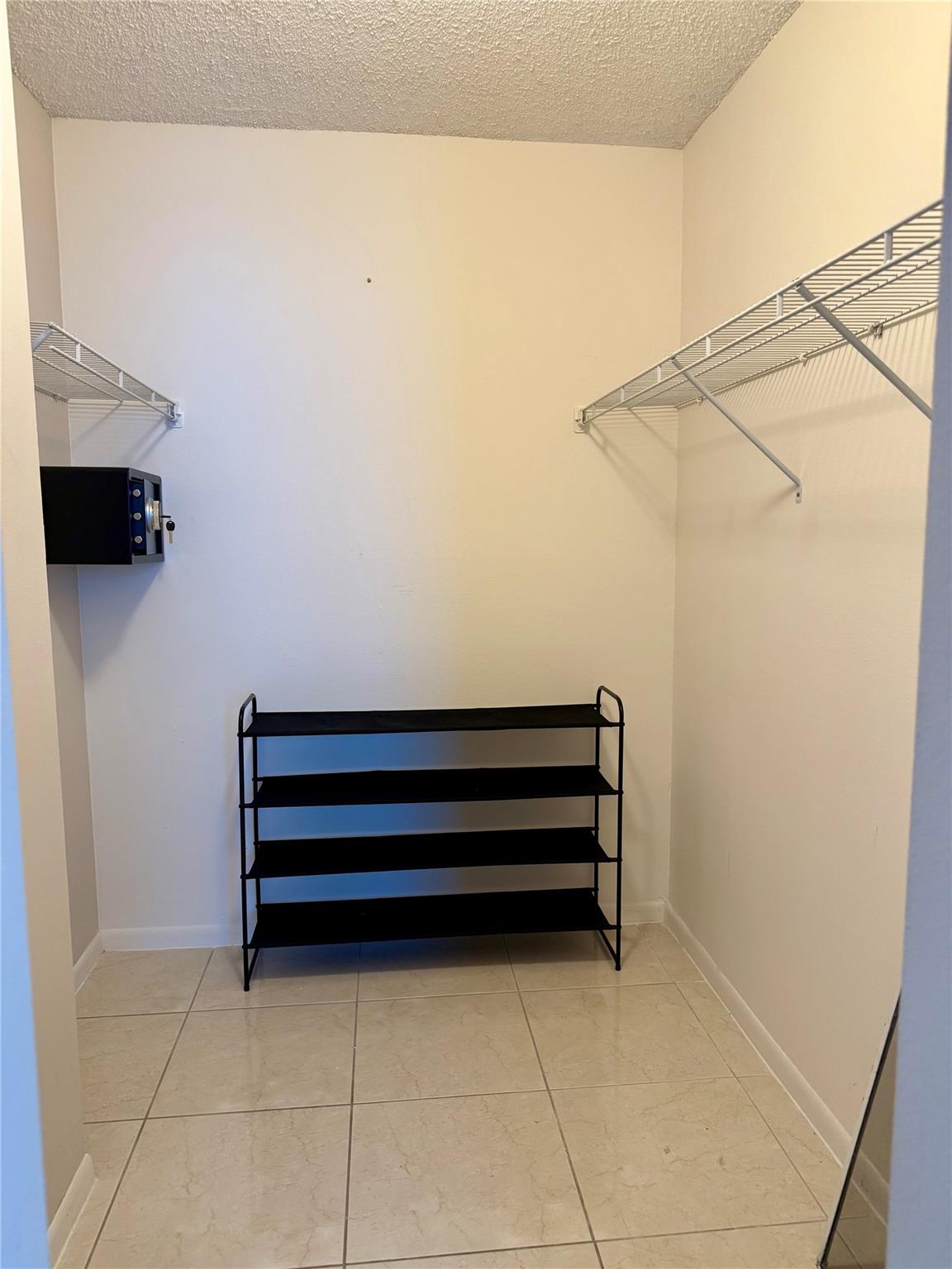 Walk-in closet