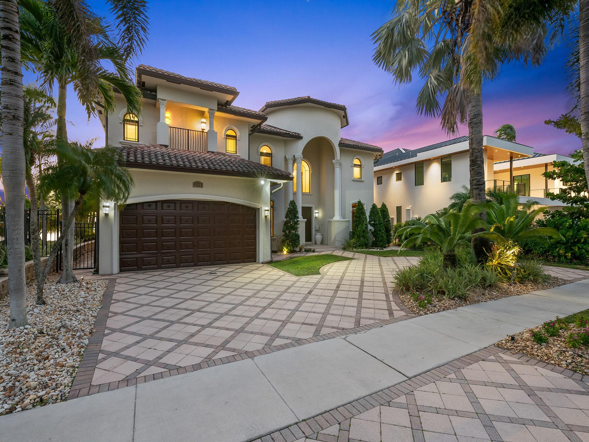 1965 SE 21st Avenue, Fort Lauderdale, FL 33316