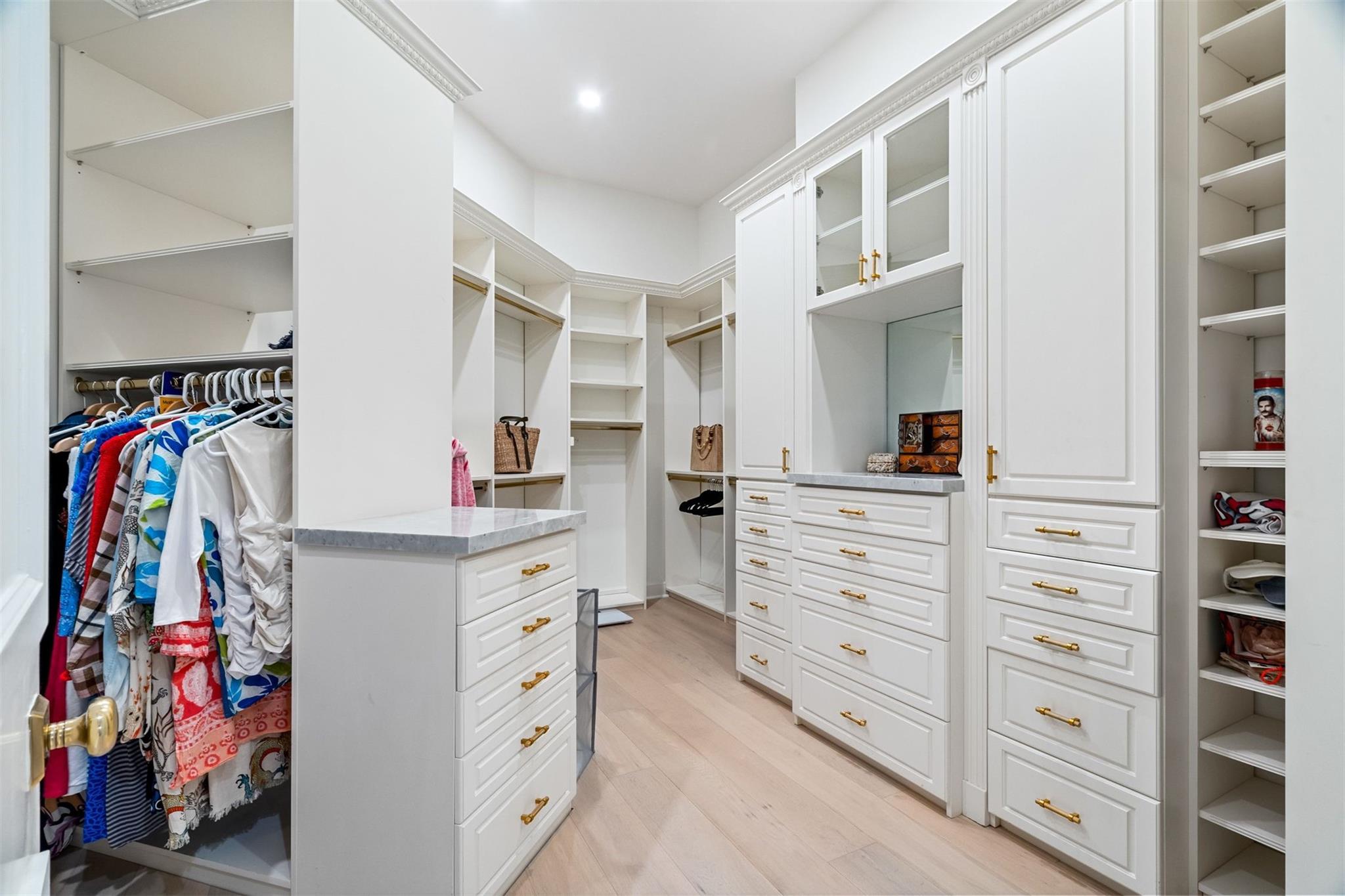 2530 Laguna Drive, Fort Lauderdale, FL 33316