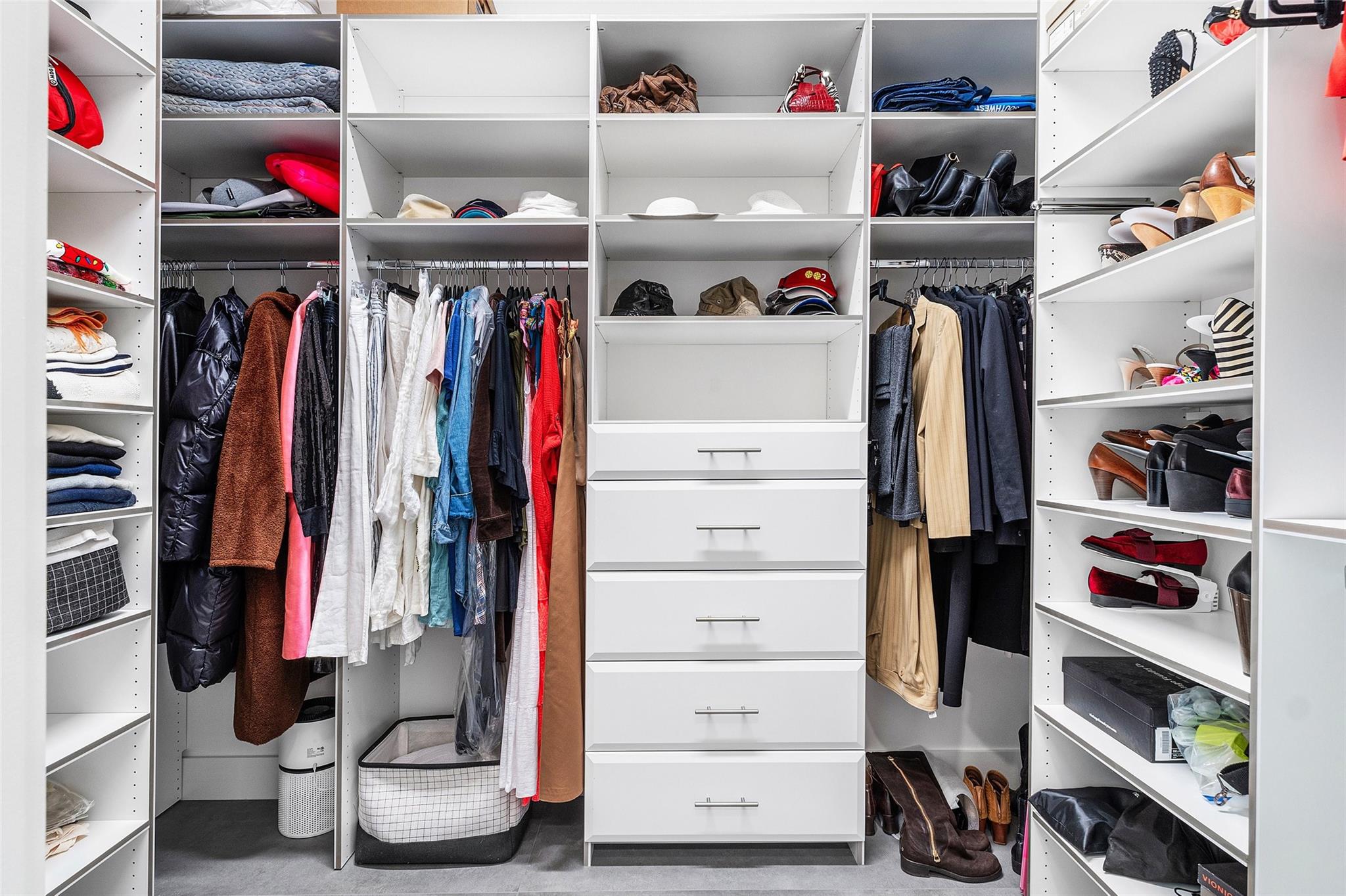 Primary Built-In Closet
