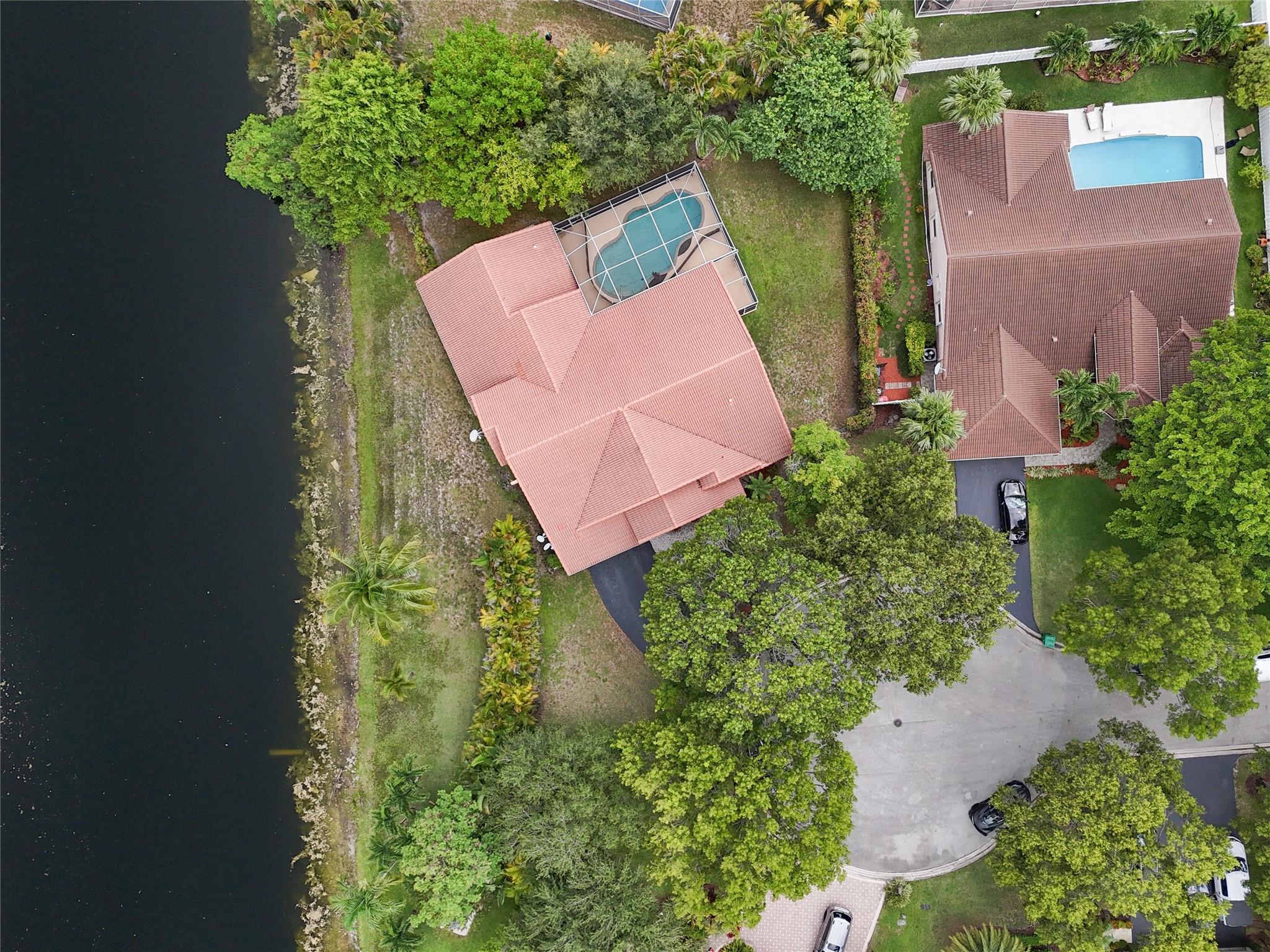 5743 NW 100th Way, Coral Springs, FL 33076