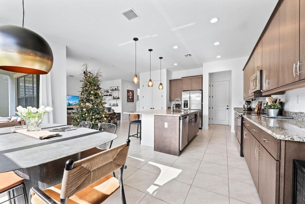 8560 NW 39 Court, Coral Springs, FL 33065