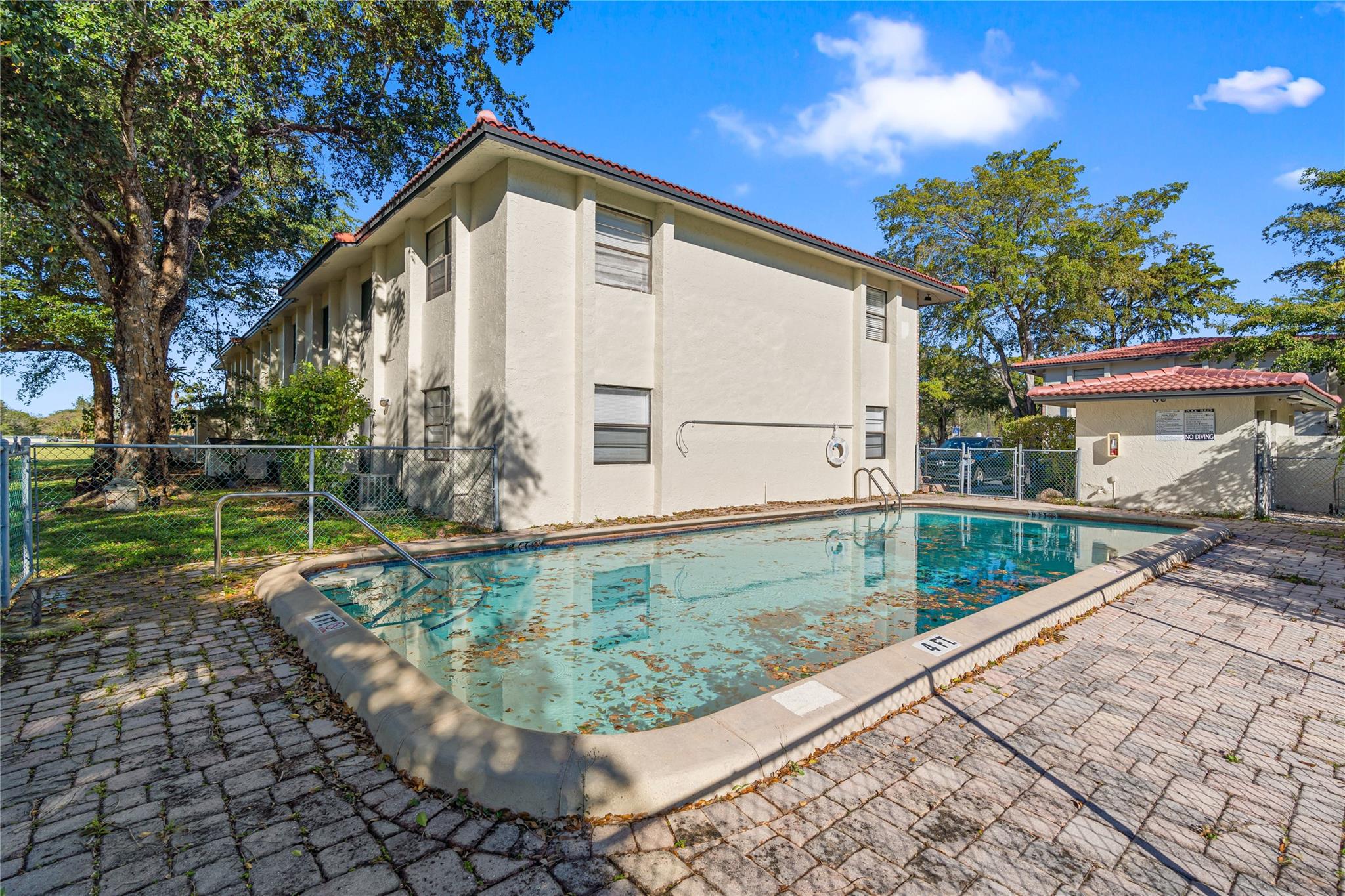 1335 NW 94th Way 1335, Coral Springs, FL 33071