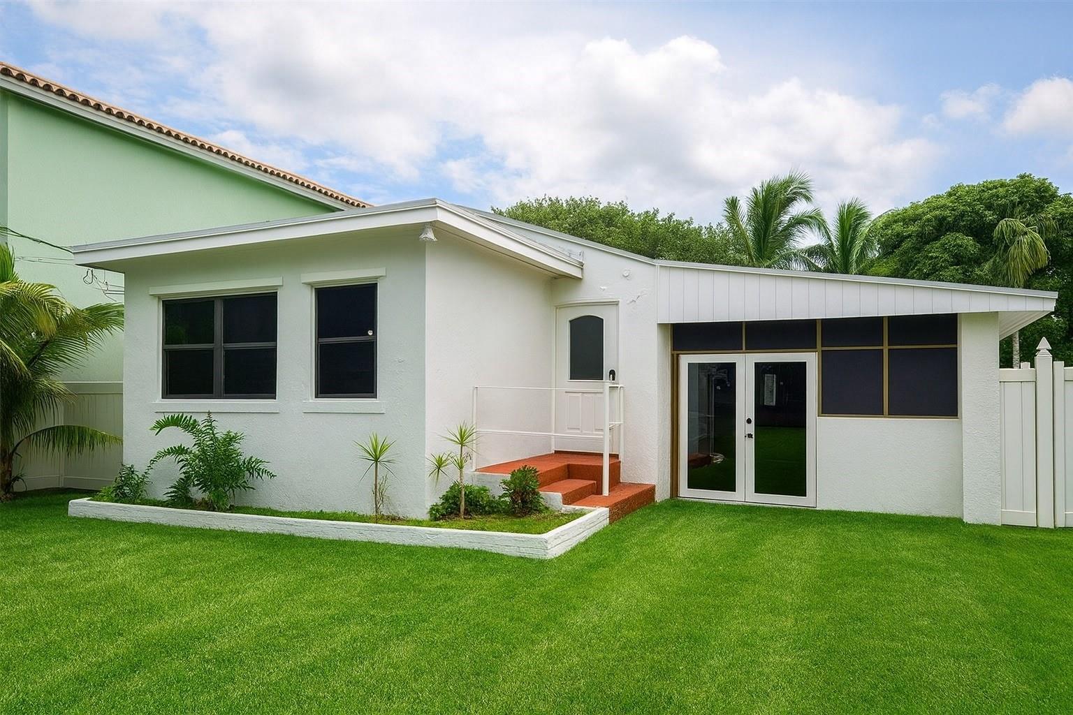 Photo for 5620 Pierce Street, Hollywood, FL 33021 - listing #FX-10537430 5620 Pierce Street, Hollywood, FL 33021