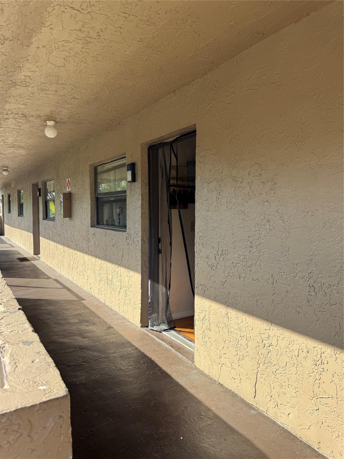 10577 Royal Palm Boulevard 10577, Coral Springs, FL 33065