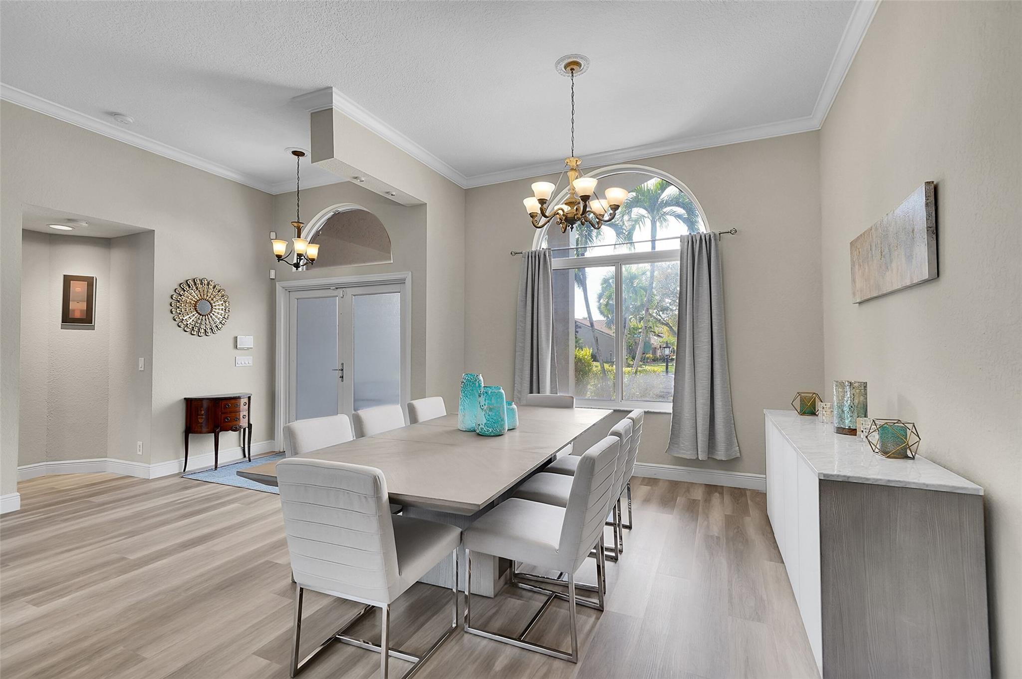 4983 NW 107th Avenue, Coral Springs, FL 33076