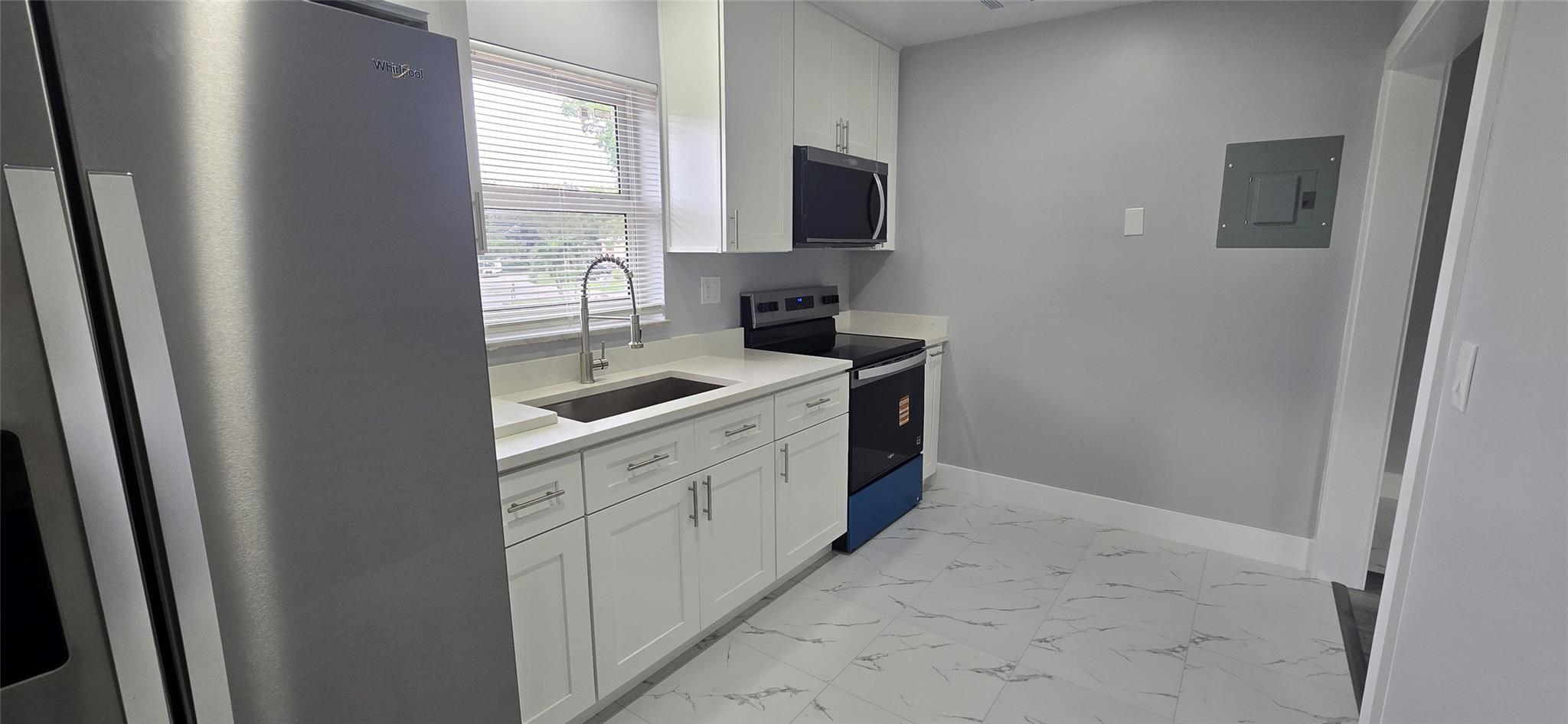 8606 NW 35th Street 5, Coral Springs, FL 33065