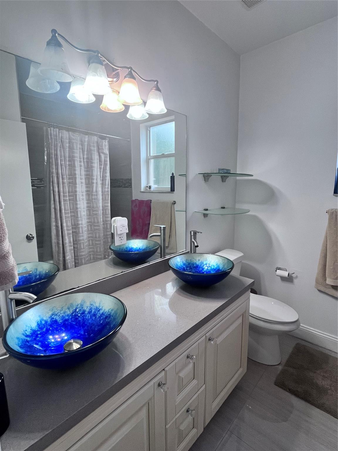 10549 NW 57th Court 10549, Coral Springs, FL 33076