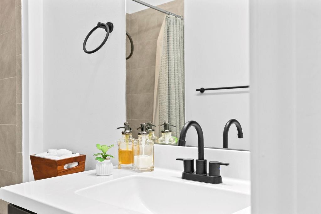 8560 NW 39 Court, Coral Springs, FL 33065