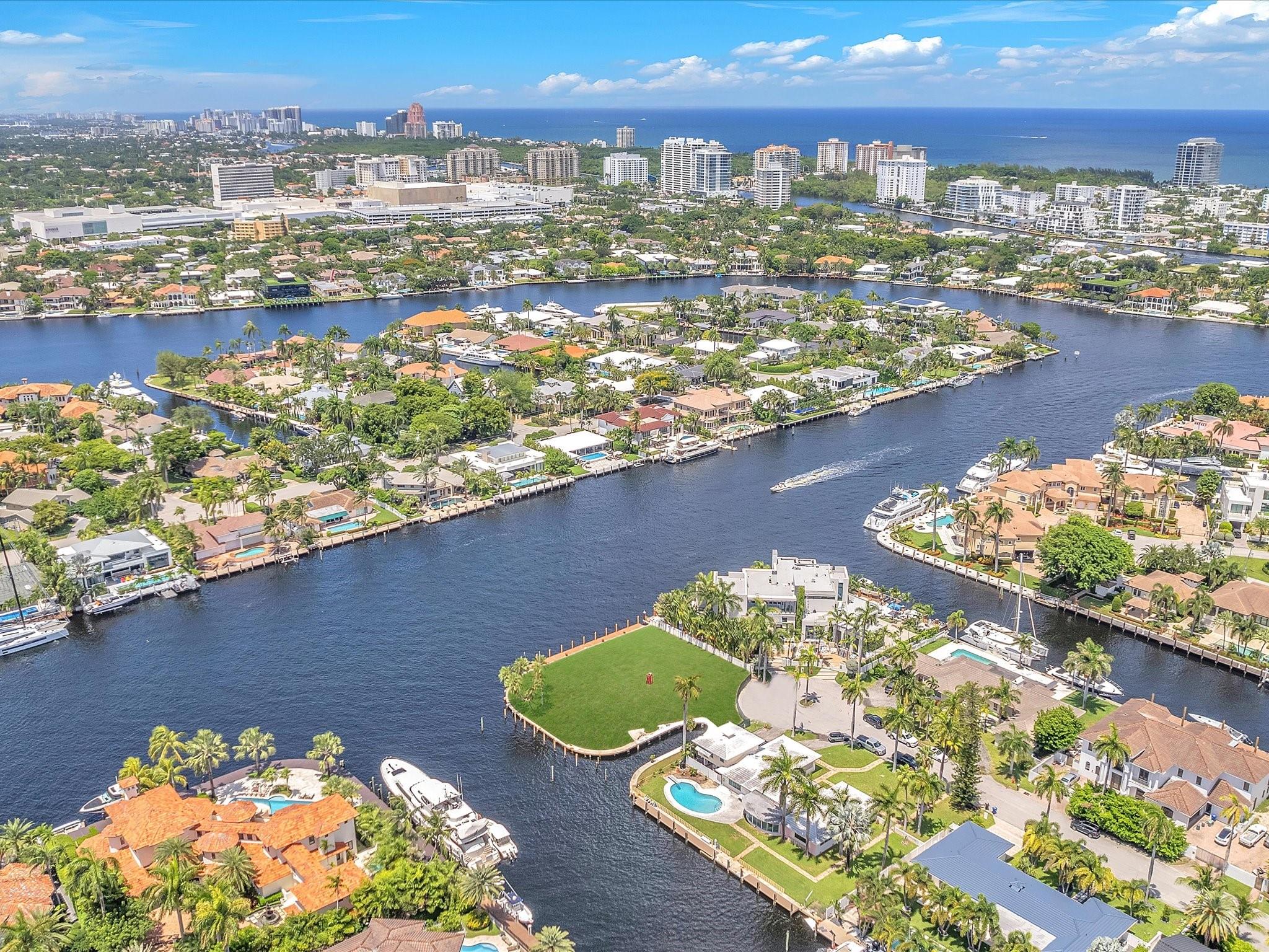 223 Royal Palm Drive, Fort Lauderdale, FL 33301