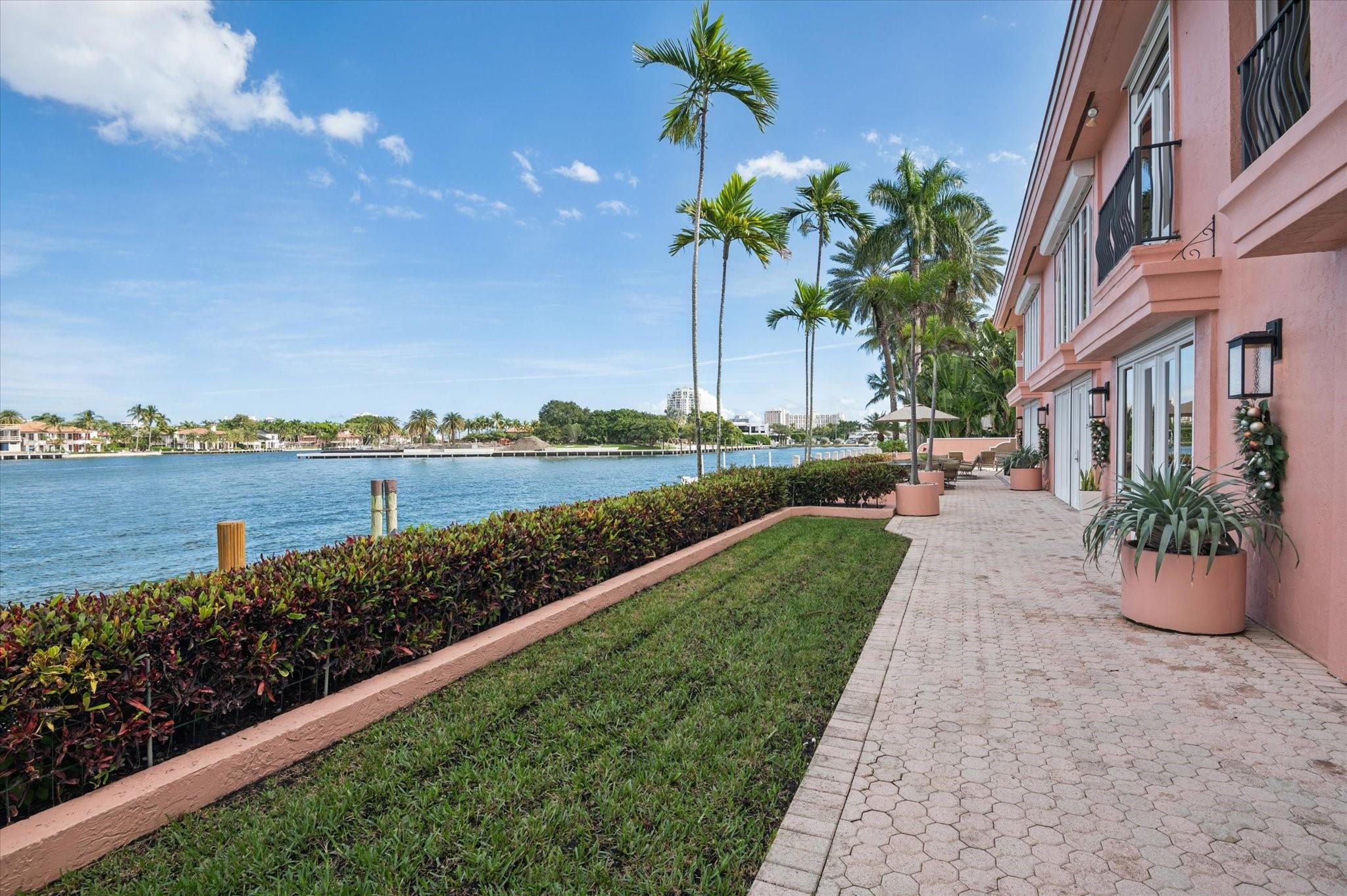 5 Isla Bahia Drive, Fort Lauderdale, FL 33316