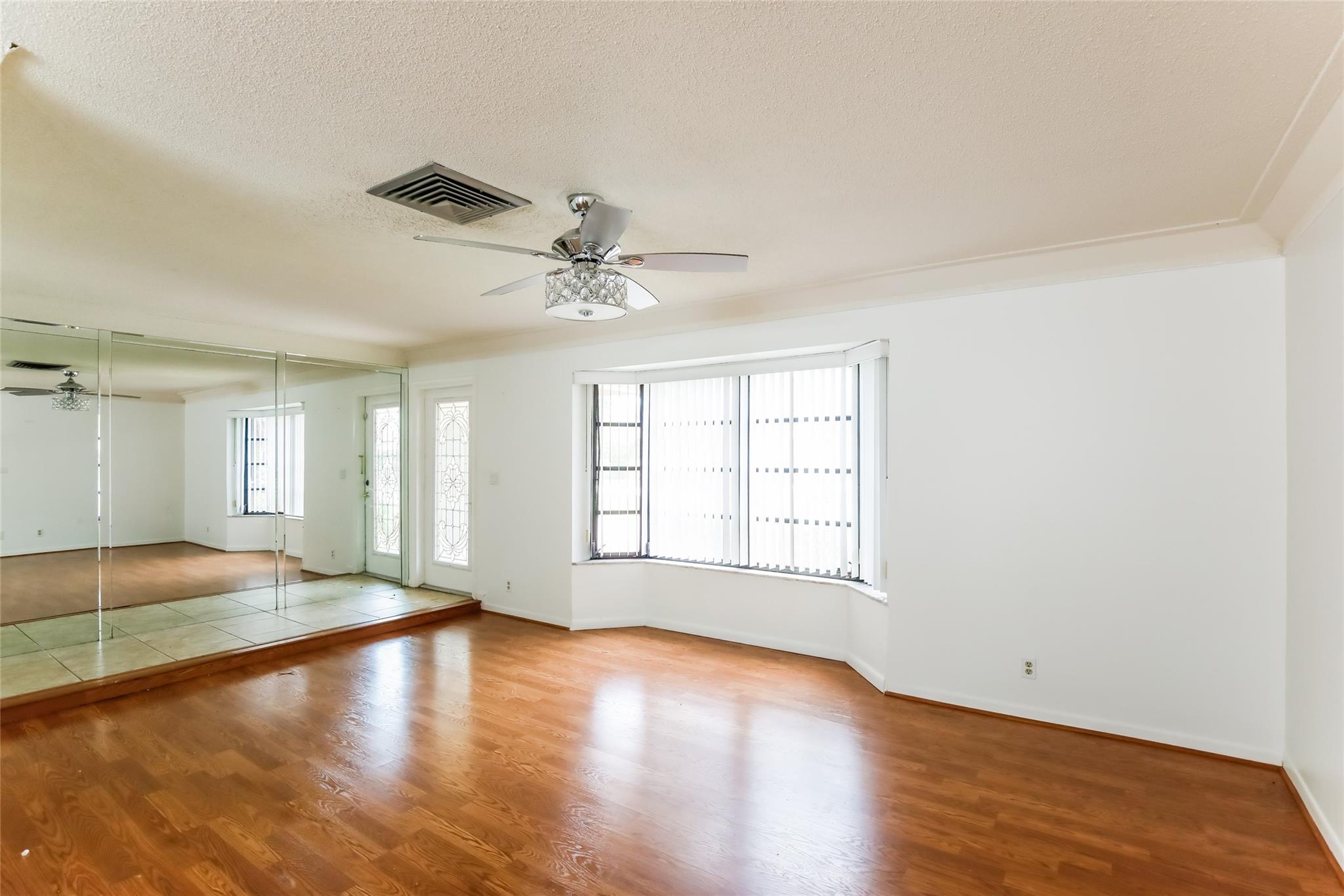 11275 NW 37th Court, Coral Springs, FL 33065