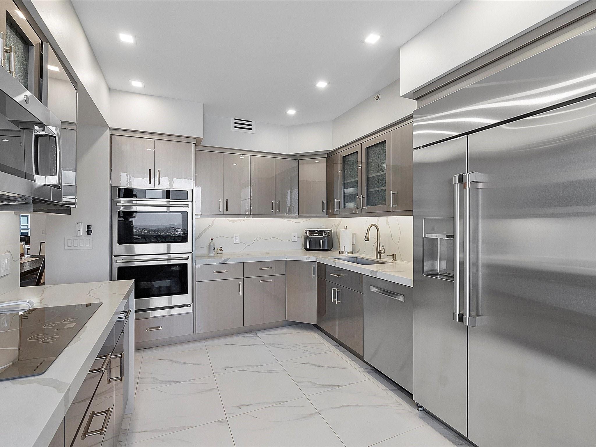 Photo for 3100 N Ocean Boulevard, 1202, Fort Lauderdale, FL 33308 - Listing #FX-10487193 3100 N Ocean Boulevard, 1202, Fort Lauderdale, FL 33308