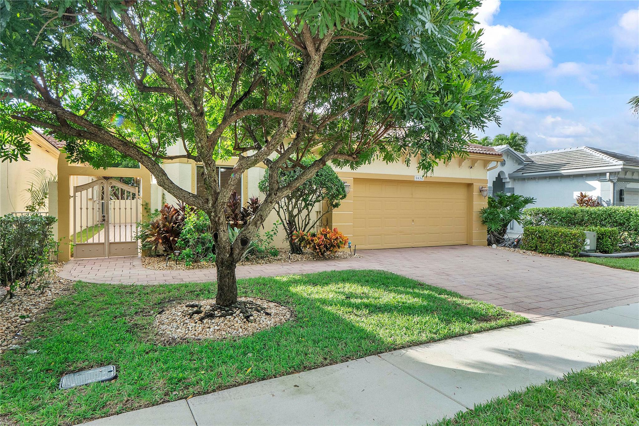 5834 NW 125th Terrace, Coral Springs, FL 33076