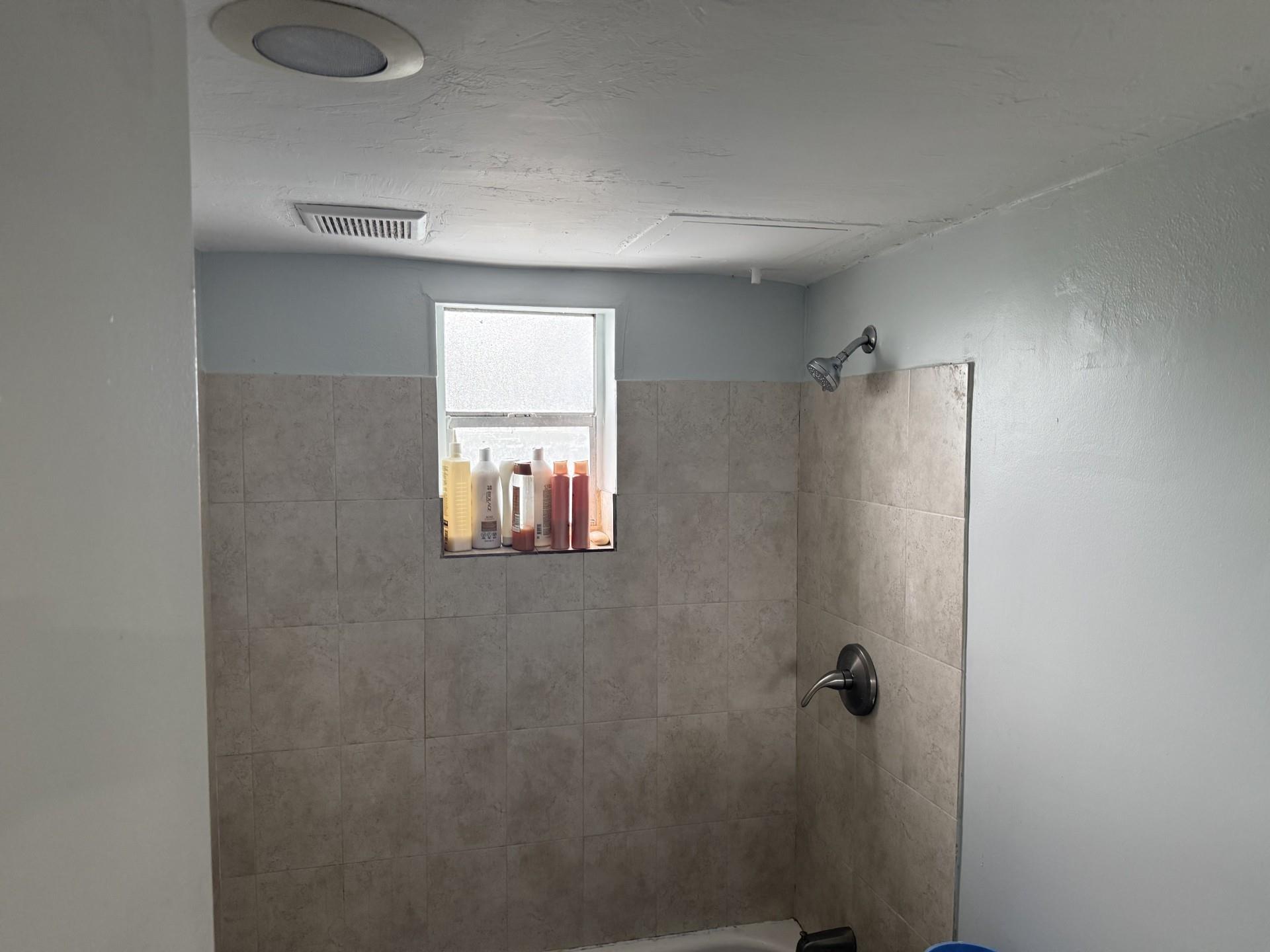 7541 NW 44th Court, Coral Springs, FL 33065