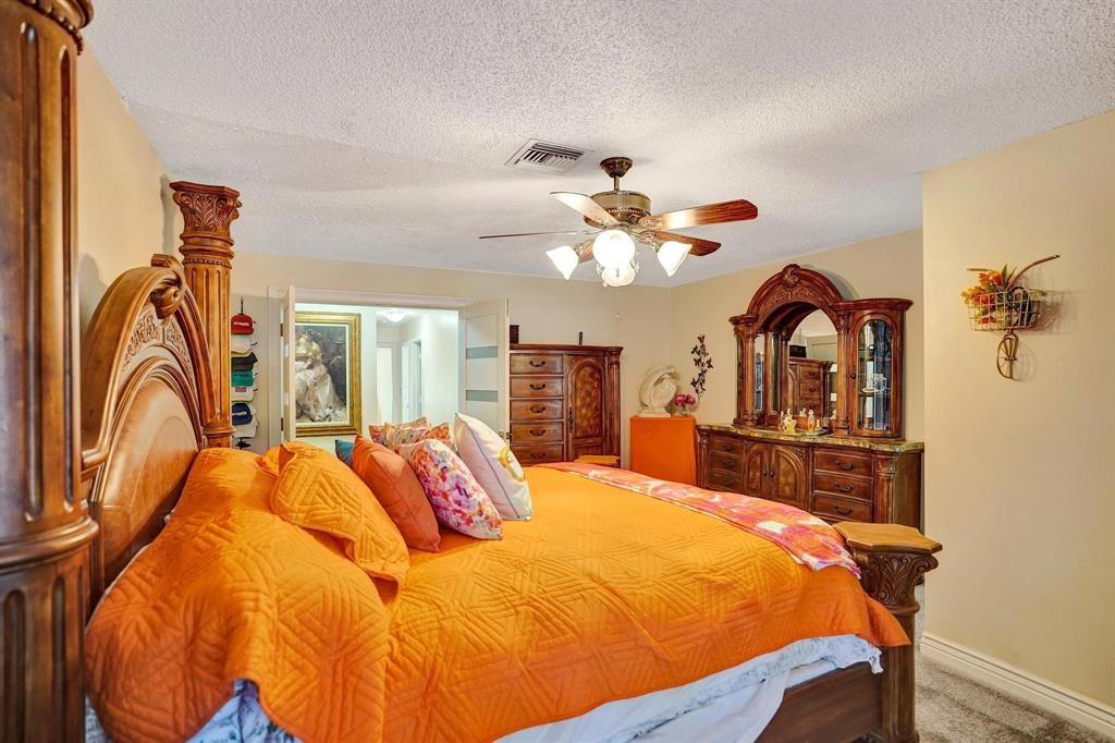 9924 NW 3rd Place, Coral Springs, FL 33071