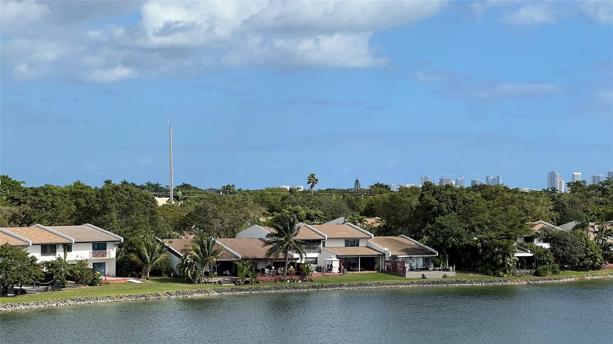 Photo for 538 NE 199th Terrace, 2L, Miami, FL 33179 - Listing #FX-10496734 538 NE 199th Terrace, 2L, Miami, FL 33179