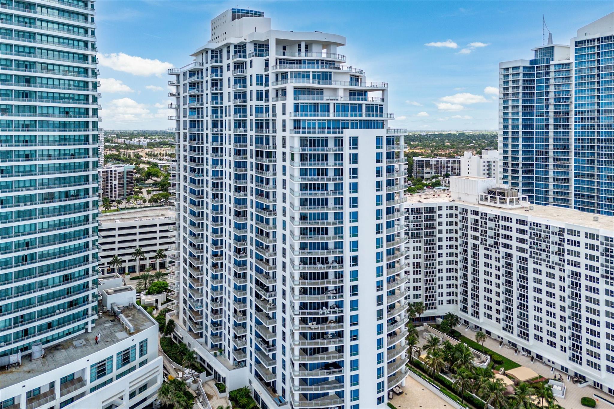 Photo for 3535 S Ocean Drive, 2605, Hollywood, FL 33019 - Listing #FX-10526434 3535 S Ocean Drive, 2605, Hollywood, FL 33019