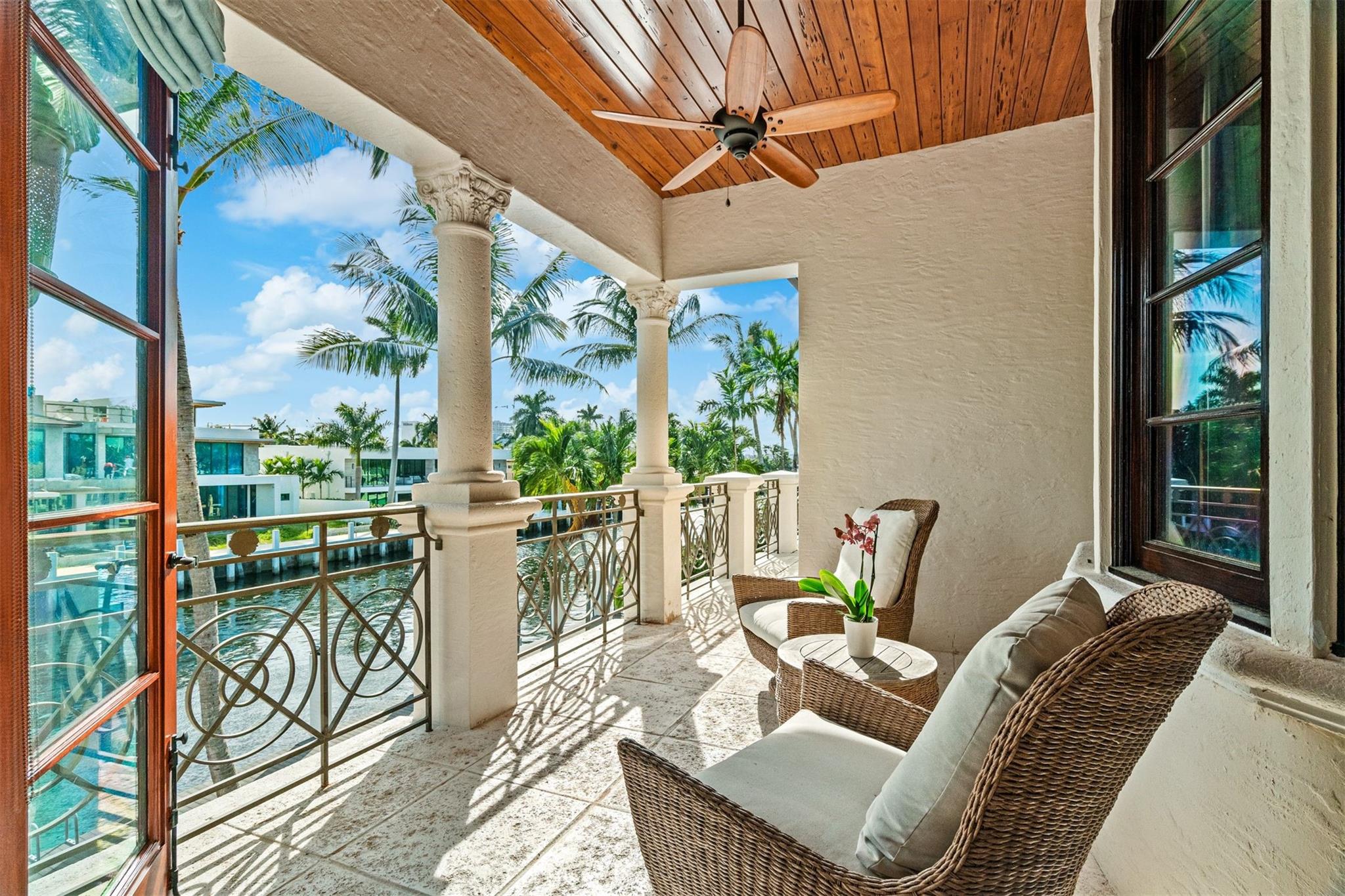 2530 Laguna Drive, Fort Lauderdale, FL 33316