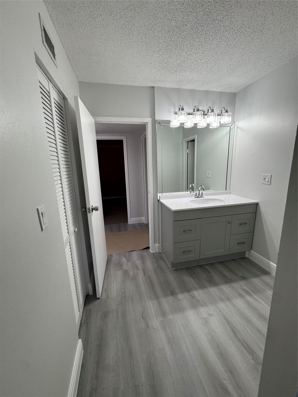 2960 Riverside Drive 312, Coral Springs, FL 33065