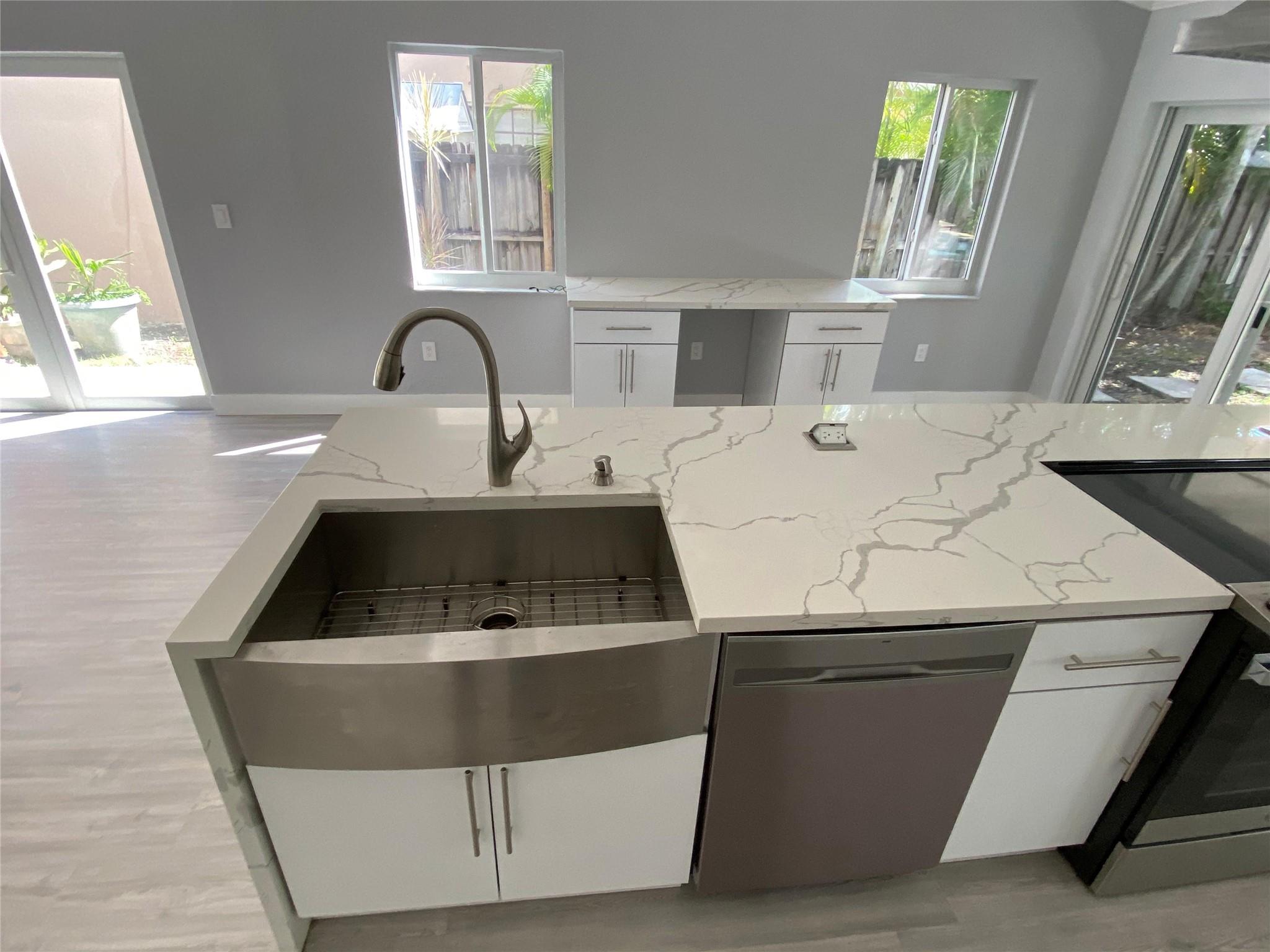 15788 SW 77th Street, Miami, FL 33193