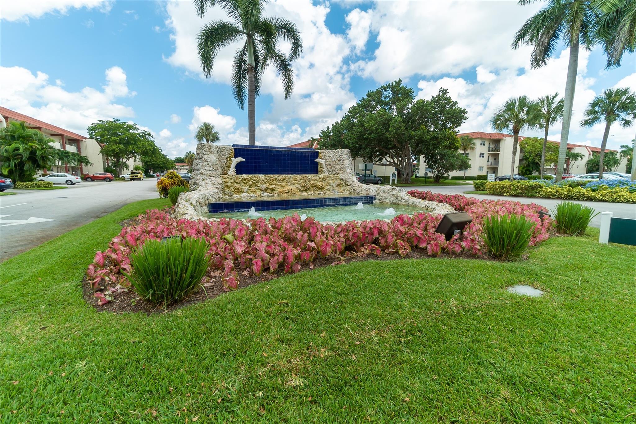 Photo for 411 S Hollybrook Drive, 109, Pembroke Pines, FL 33025 - Listing #FX-10519648 411 S Hollybrook Drive, 109, Pembroke Pines, FL 33025