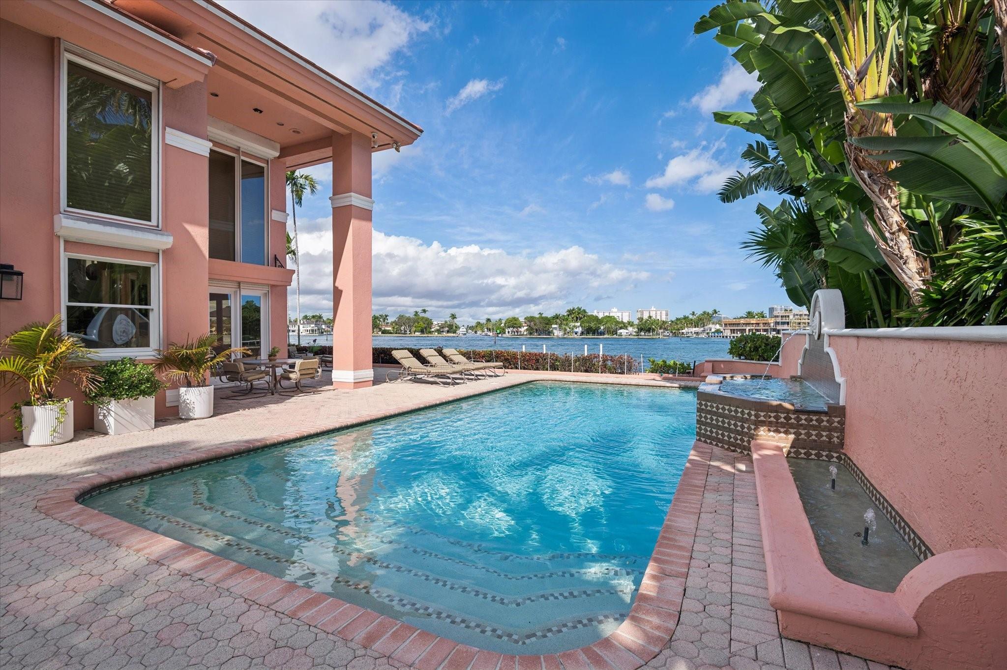 5 Isla Bahia Drive, Fort Lauderdale, FL 33316