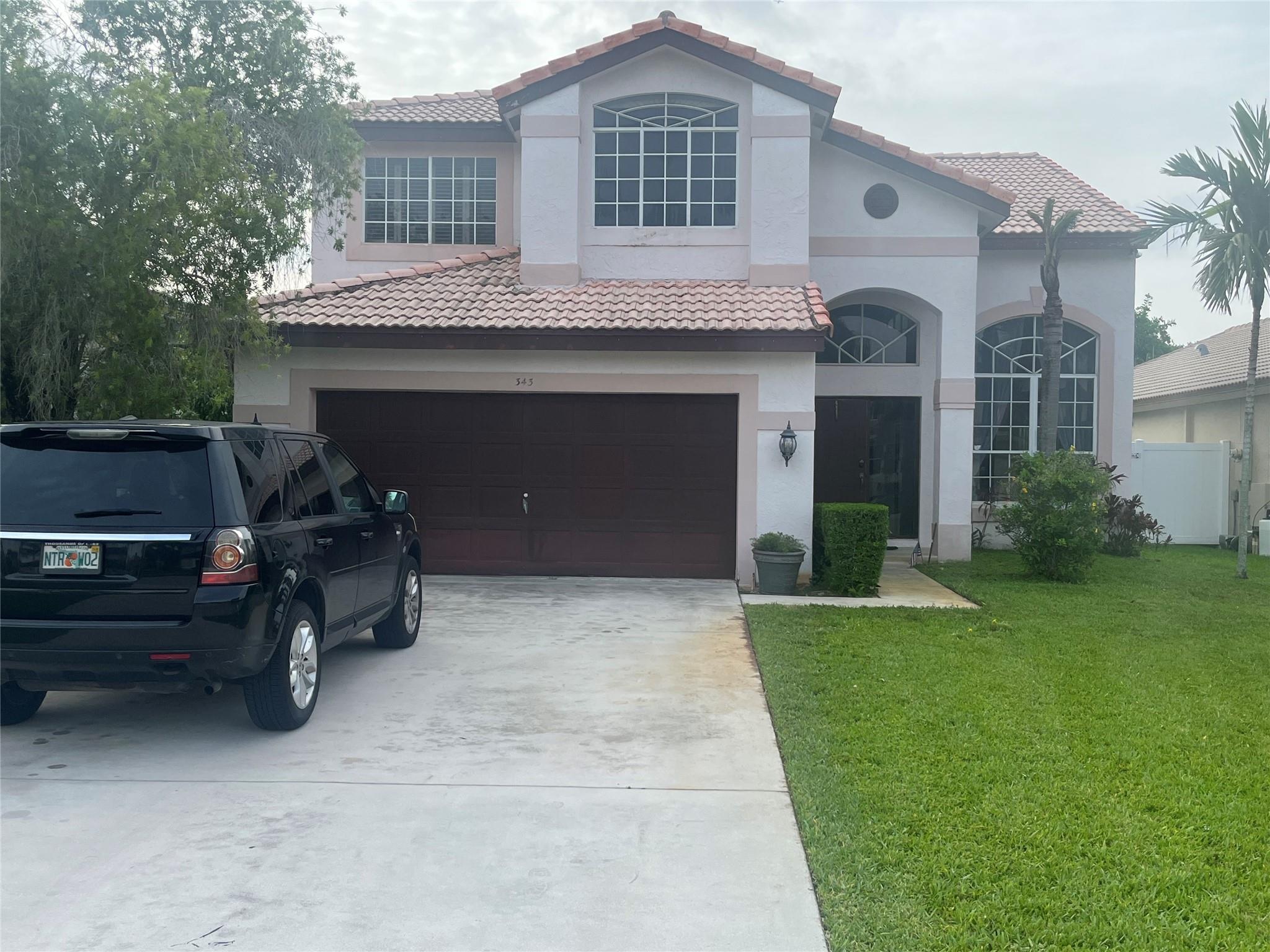 Photo for 343 SW 183rd Terrace, Pembroke Pines, FL 33029 - listing #FX-10533470 343 SW 183rd Terrace, Pembroke Pines, FL 33029