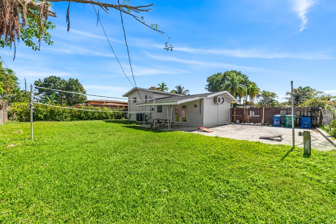 1215 NE 200th Street, Miami, FL 33179