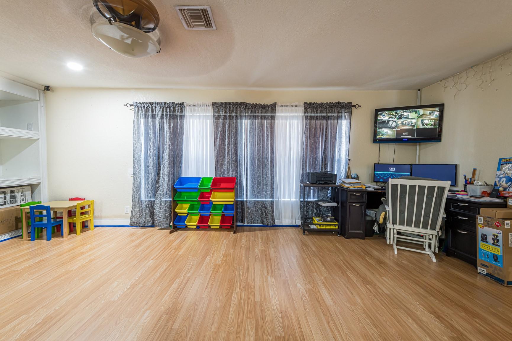 11200 NW 39th Court, Coral Springs, FL 33065