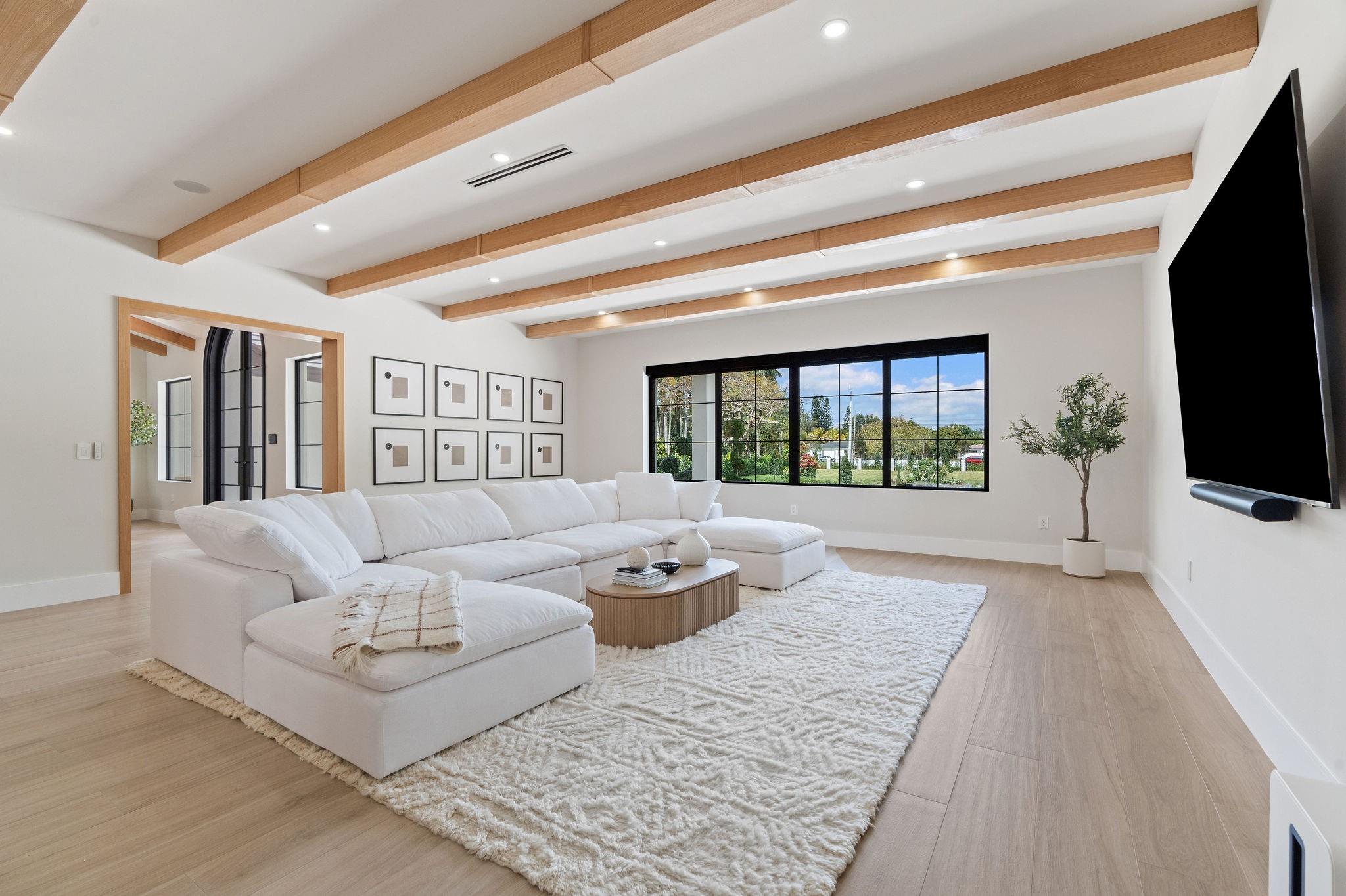 13110 Mustang Trail, Southwest Ranches, FL 33330