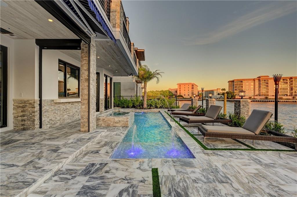 2900 NE 8 Avenue, Boca Raton, FL 33431