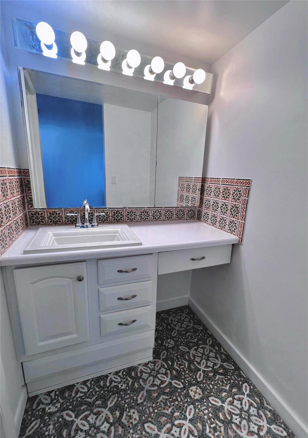 3100 Riverside Drive 307, Coral Springs, FL 33065