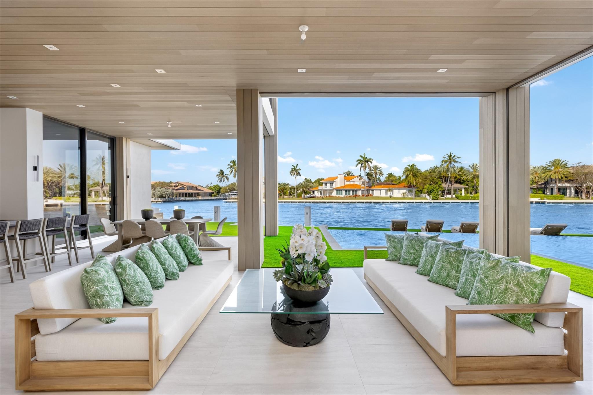 32 Seneca Road, Fort Lauderdale, FL 33308