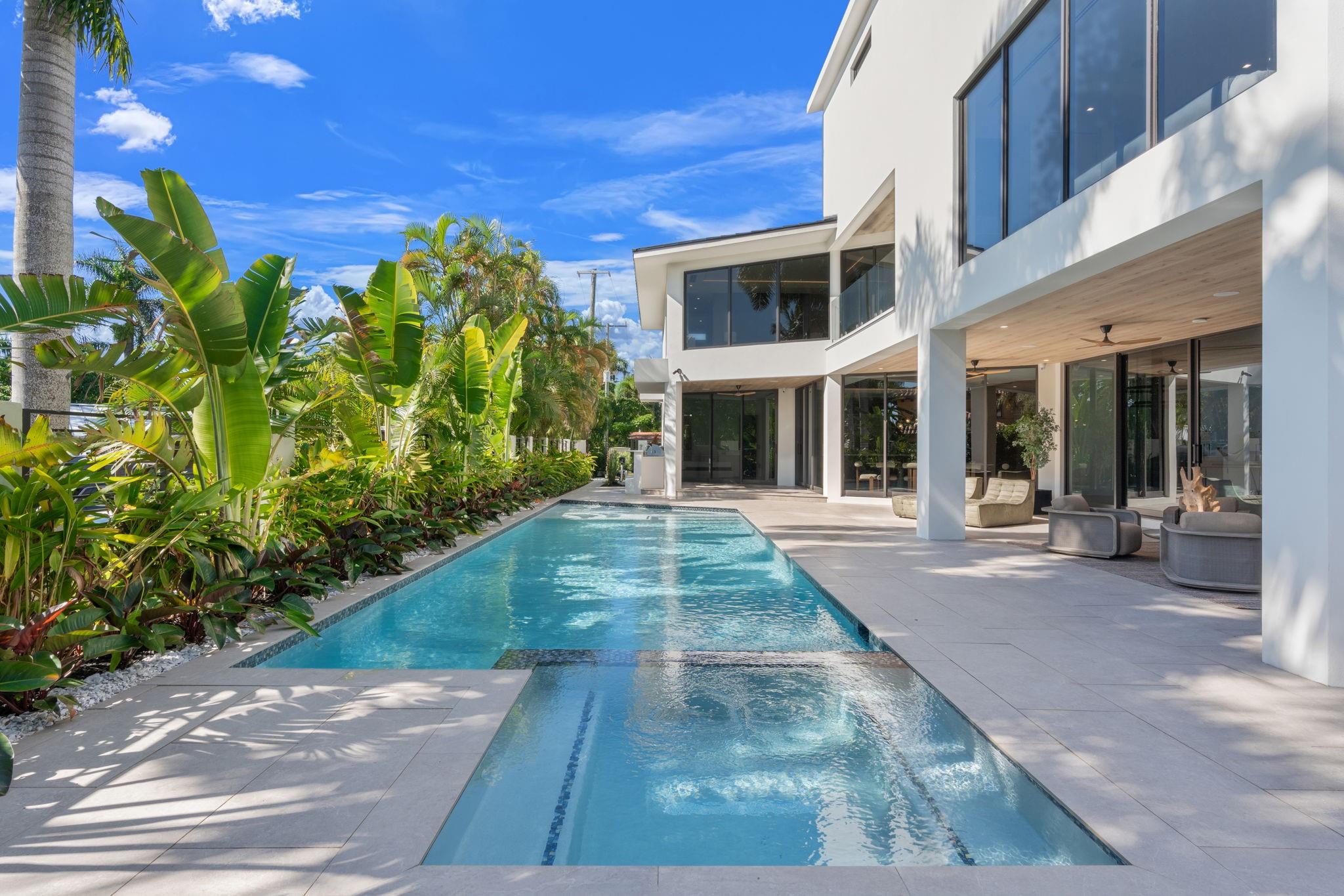 2035 Intracoastal Drive, Fort Lauderdale, FL 33305