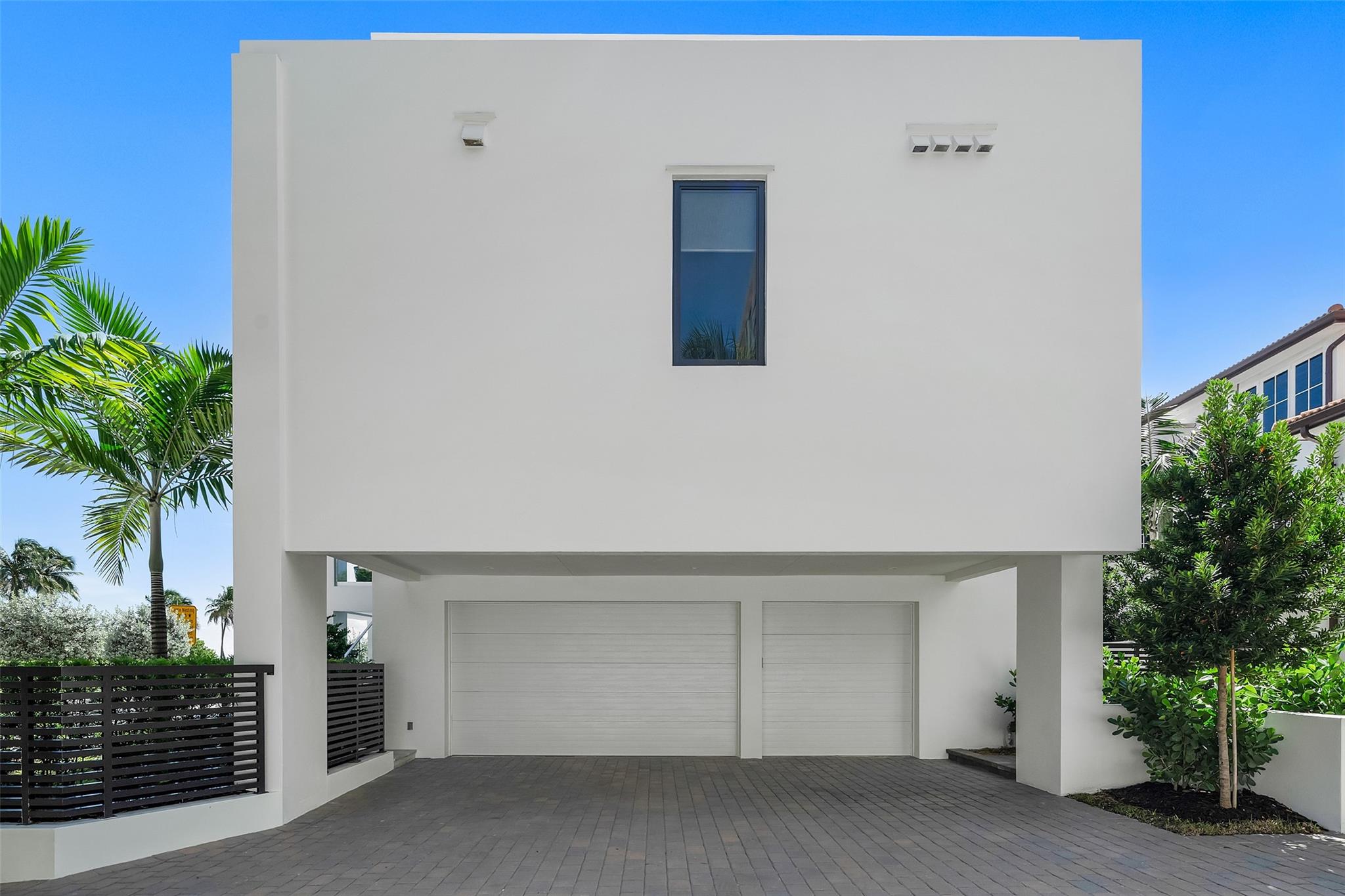 1813 N Fort Lauderdale Beach Boulevard, Fort Lauderdale, FL 33305