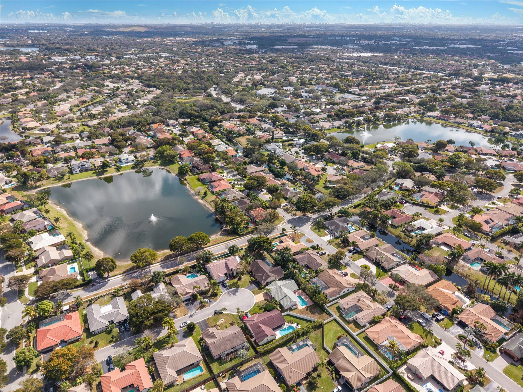 5302 NW 64th Way, Coral Springs, FL 33067