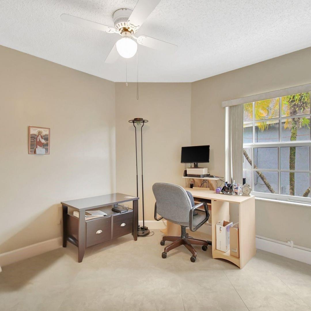 Photo for 134 E Riverbend Drive, Sunrise, FL 33326 - Listing #FX-10503326 134 E Riverbend Drive, Sunrise, FL 33326
